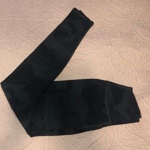 Alo full length brand camo new leggings